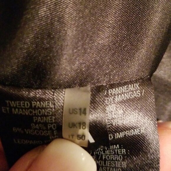 Tahari Woman blazer (14) EUC - Picture 7 of 9